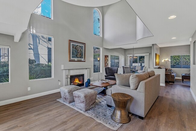 1129 Pan Ct. in Newbury Park, CA - Building Photo - Building Photo