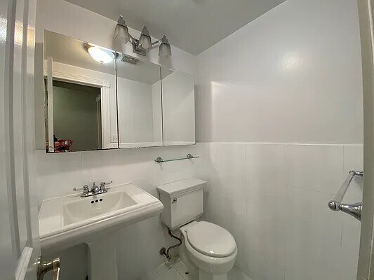 416 E 13th St in New York, NY - Building Photo - Building Photo