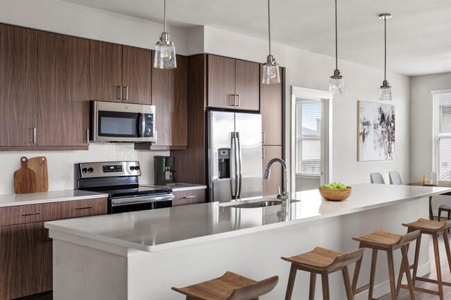 Gateway Arvada Ridge