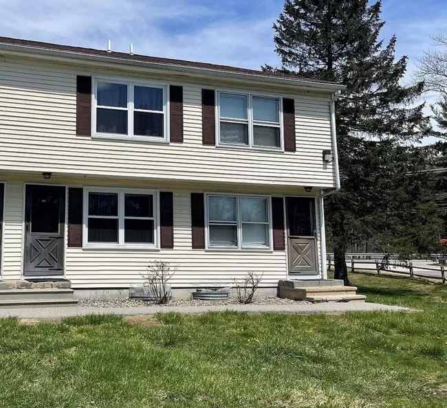 794 Court St, Unit I in Keene, NH - Building Photo - Building Photo
