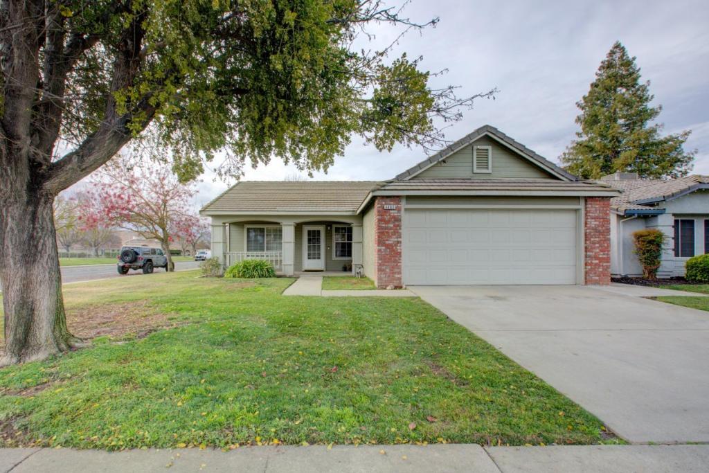 4403 Capurso Dr in Turlock, CA - Building Photo