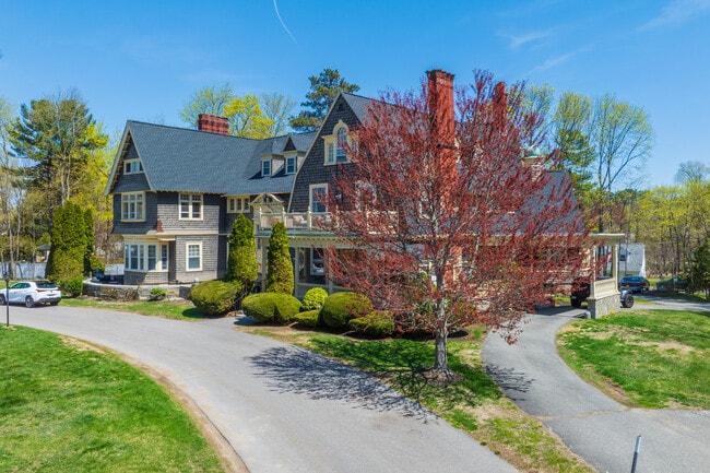 22 Hidden Rd