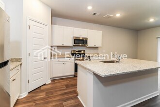 107 Crimson Ln in Savannah, GA - Building Photo - Building Photo