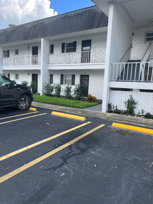 property at 202 47th Ave Dr W