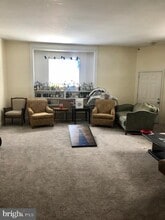 389 E Hector St in Conshohocken, PA - Building Photo - Building Photo