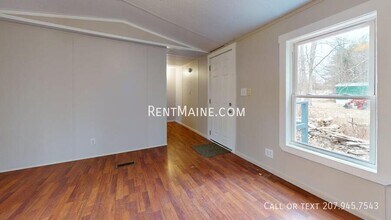 43 Sweet Fern Dr in Greenbush, ME - Foto de edificio - Building Photo