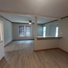 1020 W 12th St in Bonham, TX - Building Photo - Building Photo