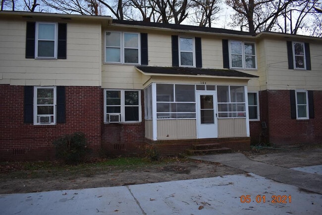 304 Loring Dr