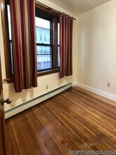 369 Centre St in Boston, MA - Building Photo - Building Photo