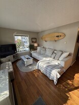 18 Ocean St, Unit # 11 in South Portland, ME - Building Photo