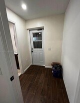 7305 SW 135th Ct in Miami, FL - Building Photo