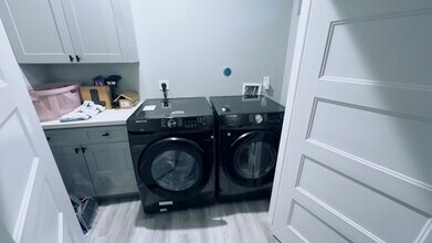 9229 Madera Rd in Houston, TX - Building Photo - Building Photo