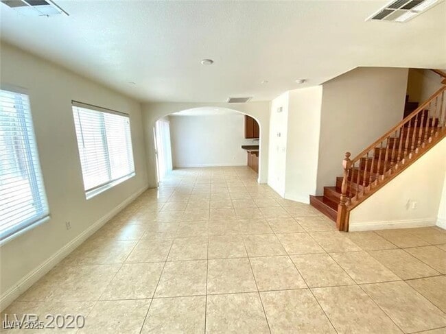 8869 Skyline Peak Ct in Las Vegas, NV - Building Photo - Building Photo