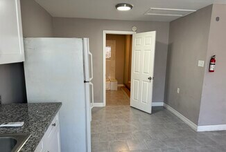 13433 Topeka St in Houston, TX - Building Photo - Building Photo