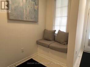 39 Keppel Cir in Brampton, ON - Building Photo - Building Photo