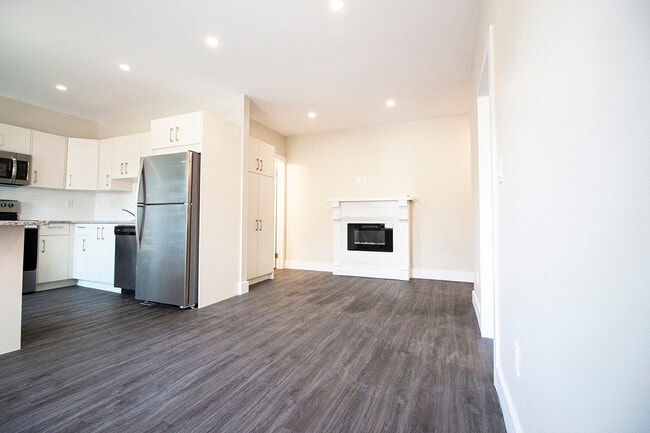 377 Brandon Apartment in Winnipeg, MB - Building Photo - Building Photo