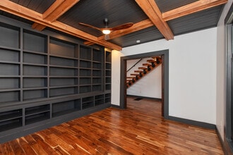 2828 N Illinois St in Indianapolis, IN - Foto de edificio - Building Photo