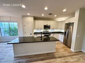 3064 E Palmdale Ln in Gilbert, AZ - Building Photo - Building Photo