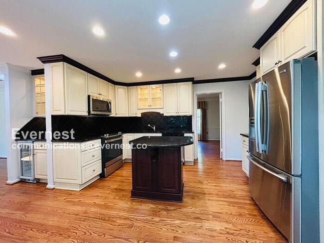 property at 4669 Timber Ridge Dr