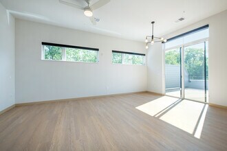 Cariad in Middleton, WI - Foto de edificio - Interior Photo