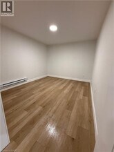 69 Hellems Ave in Welland, ON - Building Photo - Building Photo