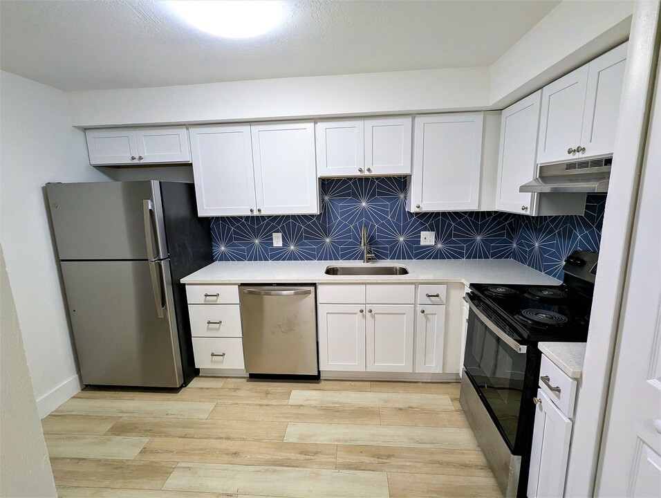 1997 Bonneville Dr in Orlando, FL - Building Photo