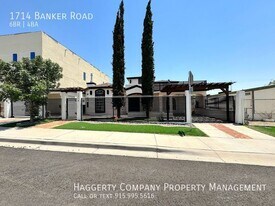 1714 Banker Rd in Canutillo, TX - Building Photo
