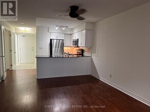 19-419 Barberry Pl in Toronto, ON - Building Photo - Building Photo