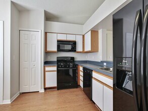 11838 Foxglove Dr in Clermont, FL - Foto de edificio - Building Photo