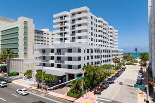 Vendome Place in Miami Beach, FL - Building Photo