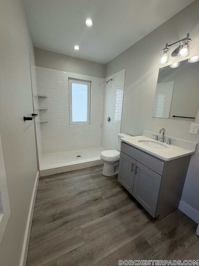 86 Fayston St, Unit 1 in Boston, MA - Building Photo - Building Photo