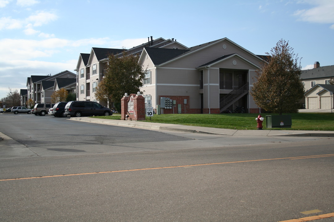 Quail Village in Longmont, CO - Foto de edificio