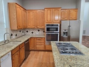 7700 Heather Ridge Ct in Irving, TX - Building Photo - Building Photo