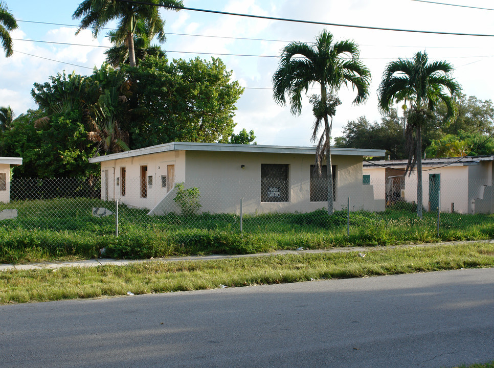 1503 NE 116th St in Miami, FL - Building Photo