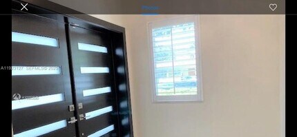 100 S Prospect Dr in Coral Gables, FL - Building Photo - Building Photo