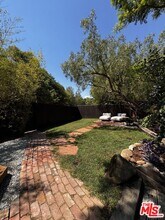 2449 Riverside Pl in Los Angeles, CA - Building Photo - Building Photo