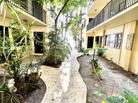 7845 NE Bayshore Ct, Unit 9 - 6