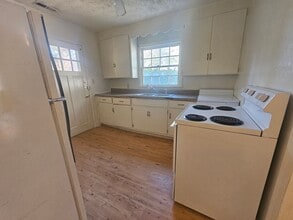 203 Sedberry St in Fayetteville, NC - Building Photo - Building Photo