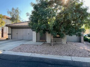 3649 E Orchid Ln in Gilbert, AZ - Building Photo - Building Photo