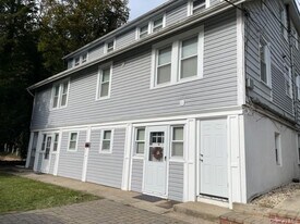 175 Main St in Northport, NY - Building Photo
