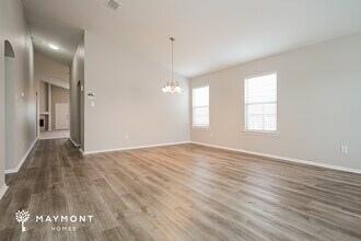 1253 Flower Ridge Dr in Lancaster, TX - Building Photo - Building Photo