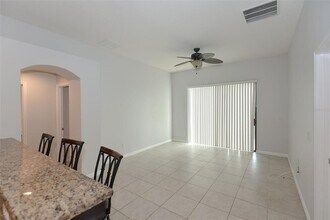 3736 Briar Run Dr in Clermont, FL - Building Photo - Building Photo