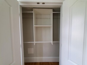 22 Concord Ave, Unit 15 in Cambridge, MA - Foto de edificio - Building Photo