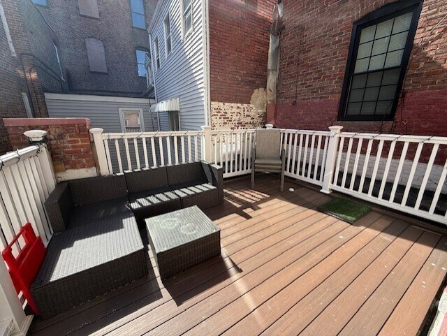 176 Endicott St, Unit 2 in Boston, MA - Foto de edificio - Building Photo