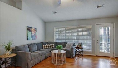 127 Sweet Gum Rd in Savannah, GA - Building Photo - Building Photo