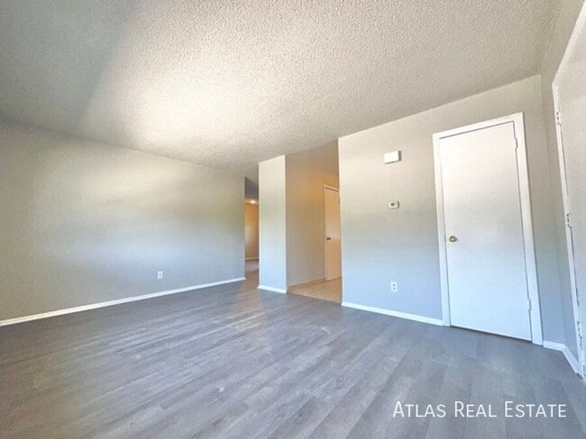 property at 4319 Dewey Dr