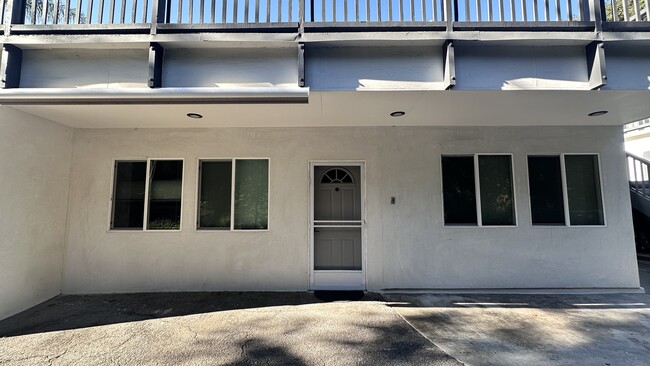 1714 Royal Blvd