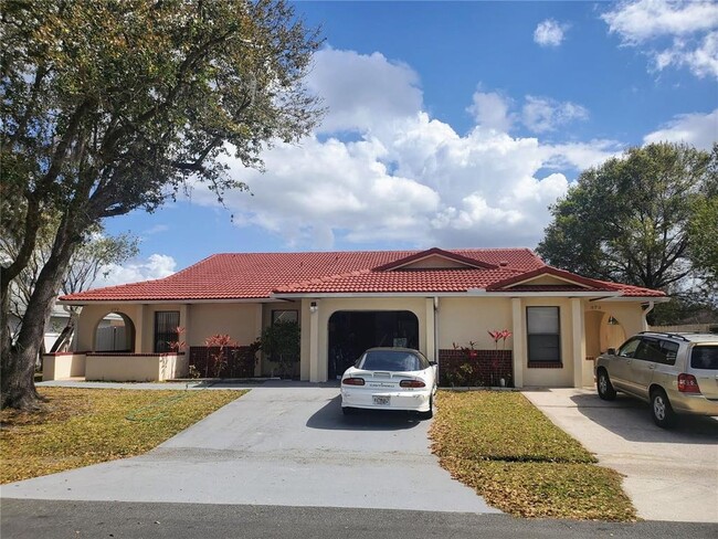 property at 371 Cocoa Ct