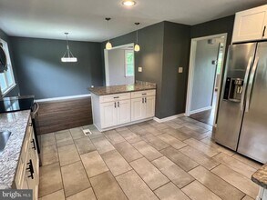 3827 Salem Bottom Rd in Westminster, MD - Building Photo - Building Photo