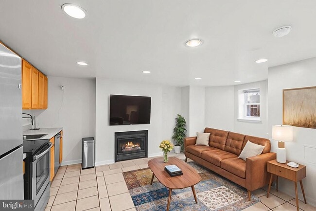 property at 607 Florida Ave NW